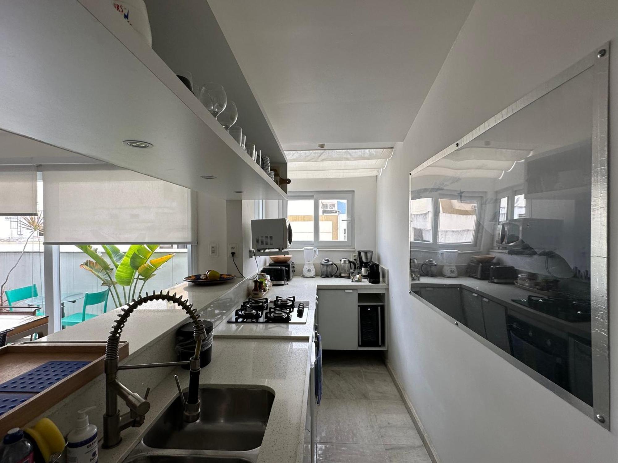 Elegant 2 Bedroom Penthouse Ipanema Location Apartamento *